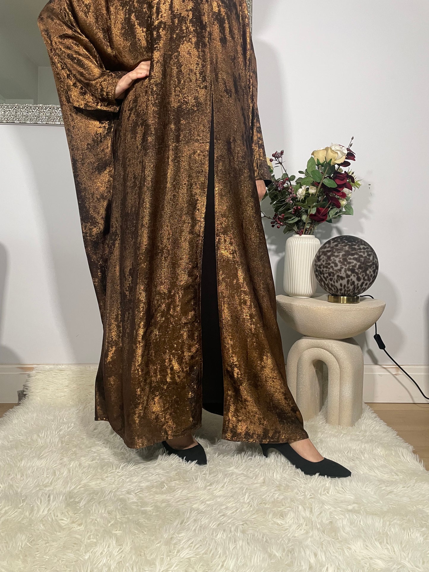 Noreen Fariha Abaya- Black & Copper Gold