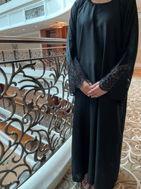 Aqsa Abaya- Black