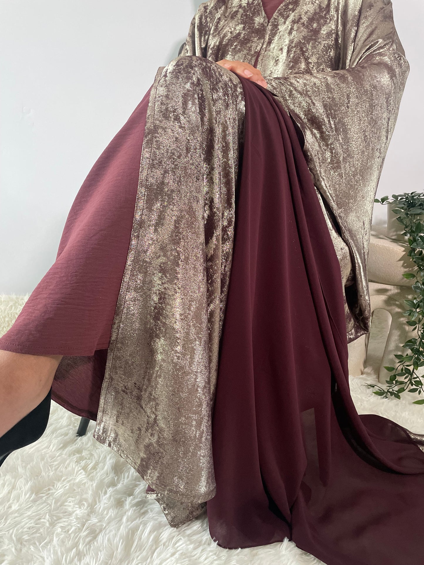 Noreen Fariha Abaya- Brown/Maroon