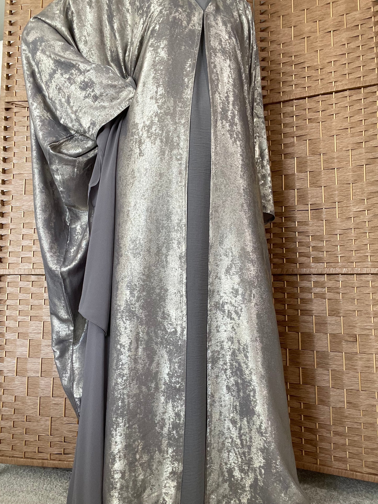 Noreen Fariha Abaya- Grey full set