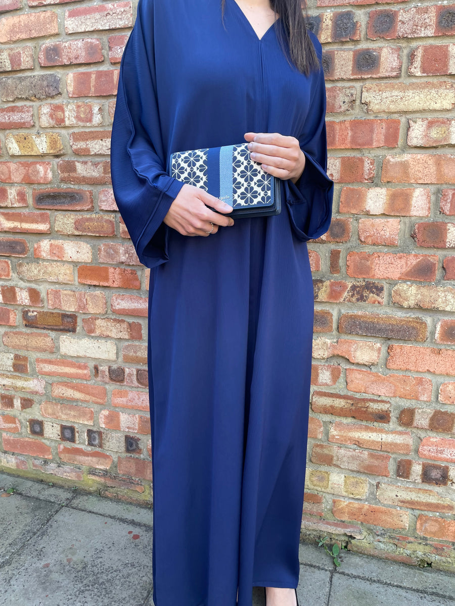 Leyla Abaya - Closed Blue