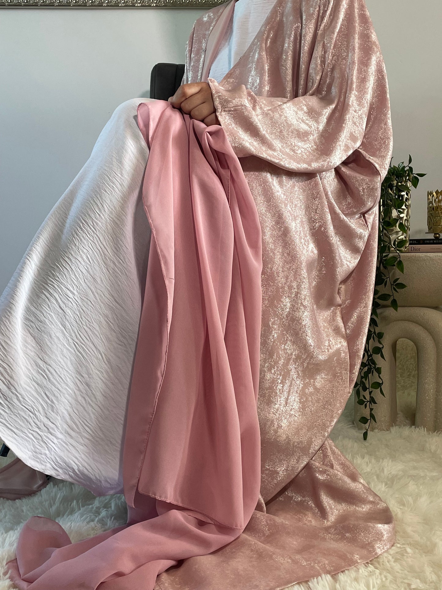 Noreen Fariha Abaya- Blush Pink