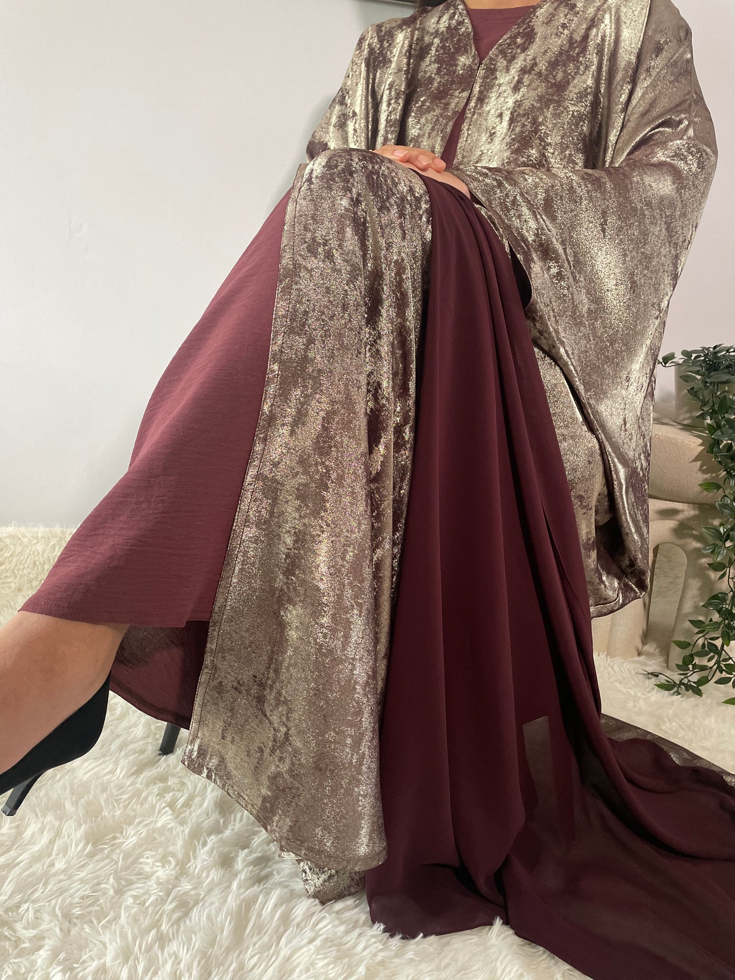 Noreen Fariha Abaya- Brown/Maroon