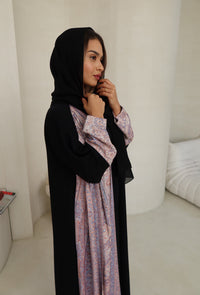 Nida Abaya with Pashmina on side.